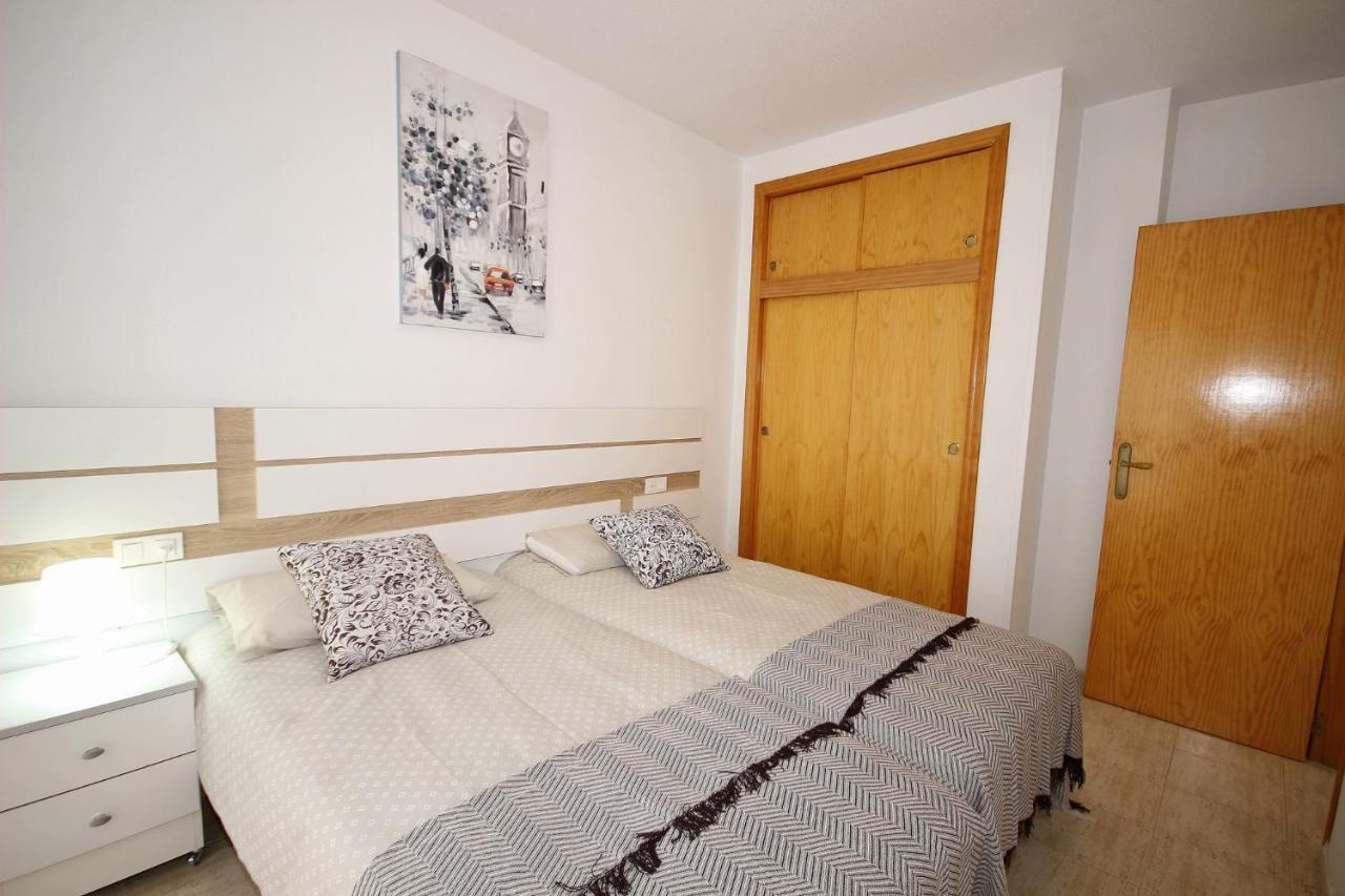 טורבייחה Del Cura Beach Apartment מראה חיצוני תמונה